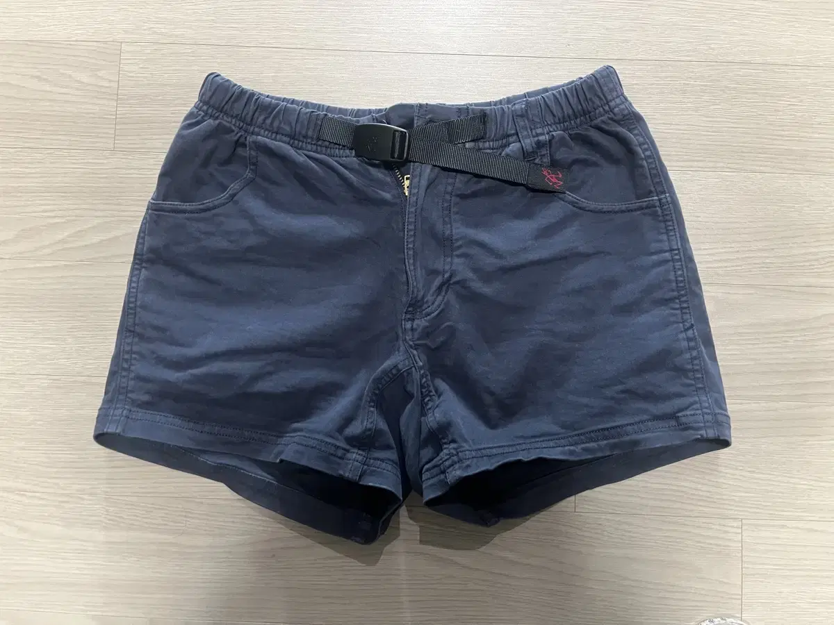 그라미치 우먼스 베리 쇼츠 네이비 XS/S
