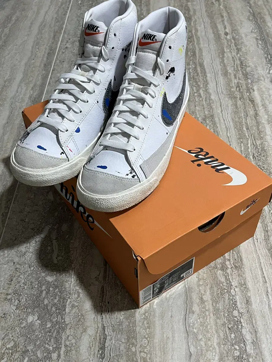 [265/us8.5] Nike Blazer Mid Paint Splatter