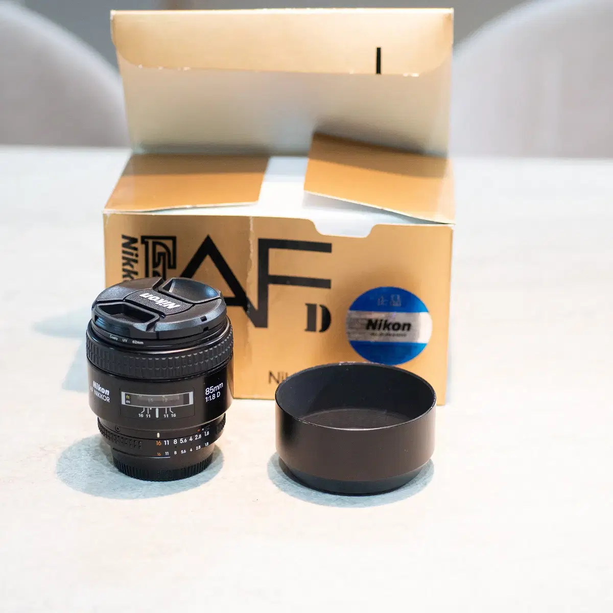 Nikon AF 85mm F2.8 D