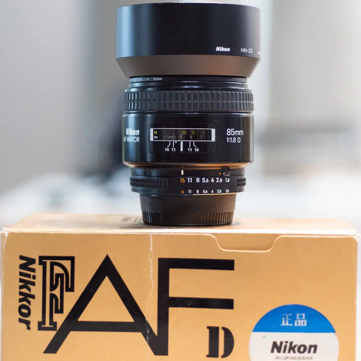 Nikon AF 85mm F2.8 D