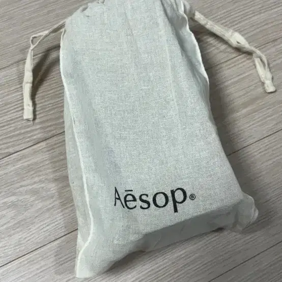 (새제품) Aesop 이솝 레저렉션 핸드워시 500ml