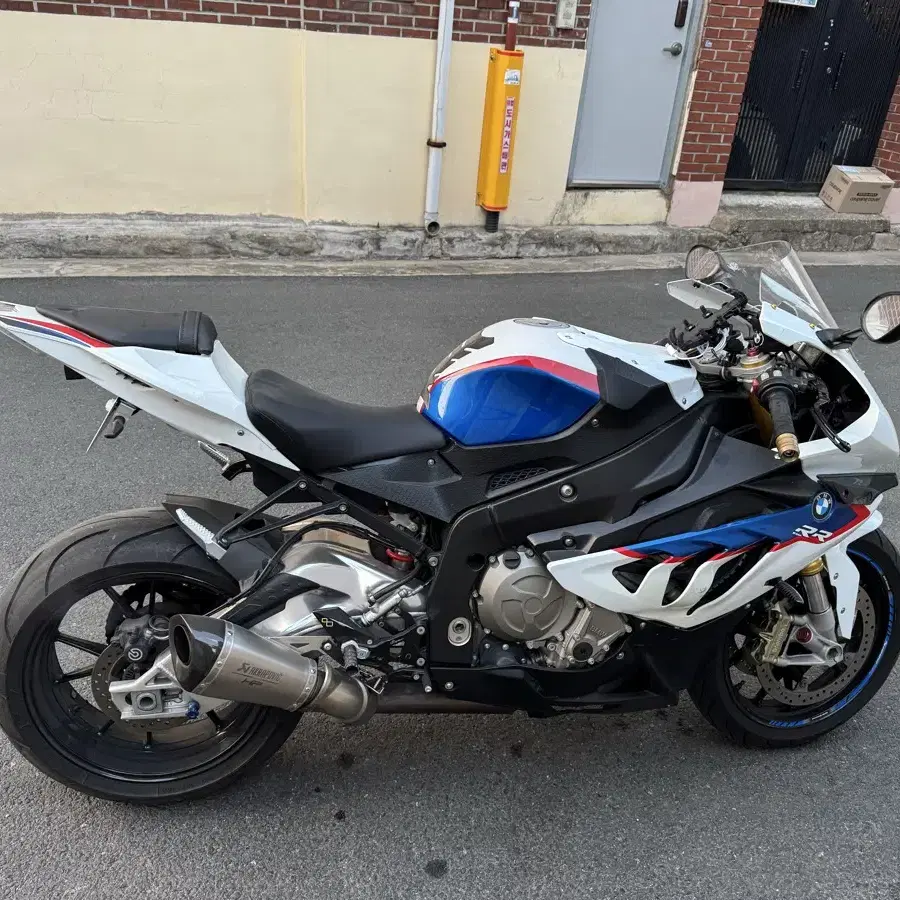 bmw s1000rr