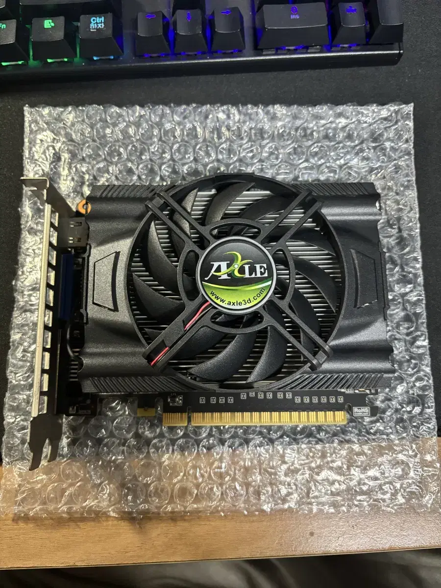 gtx 750ti , i5 4460 , 펜티엄g4400 ,d4 8GB일괄