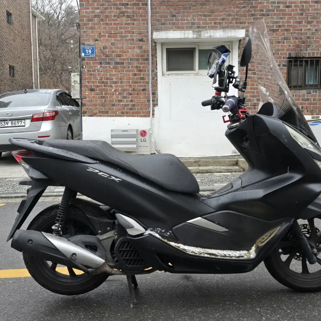 20년식 더뉴 PCX125 팝니다