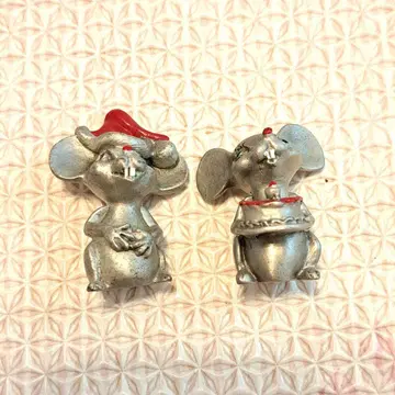 크리스마스 쥐 피규어 세트 메탈 금속 모자 산타클로스 2마리