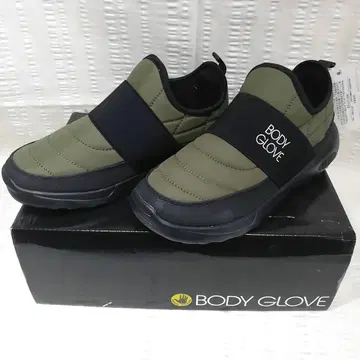 바디 글러브 990 다운 스니커즈 카키색 23cm 미사용 상자 포장