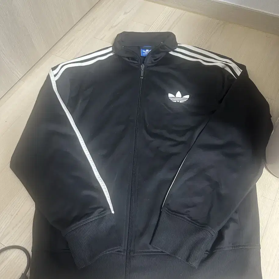 정품 Adidas 아디다스 블랙 파이어버드 삼선 트랙탑 져지 XL