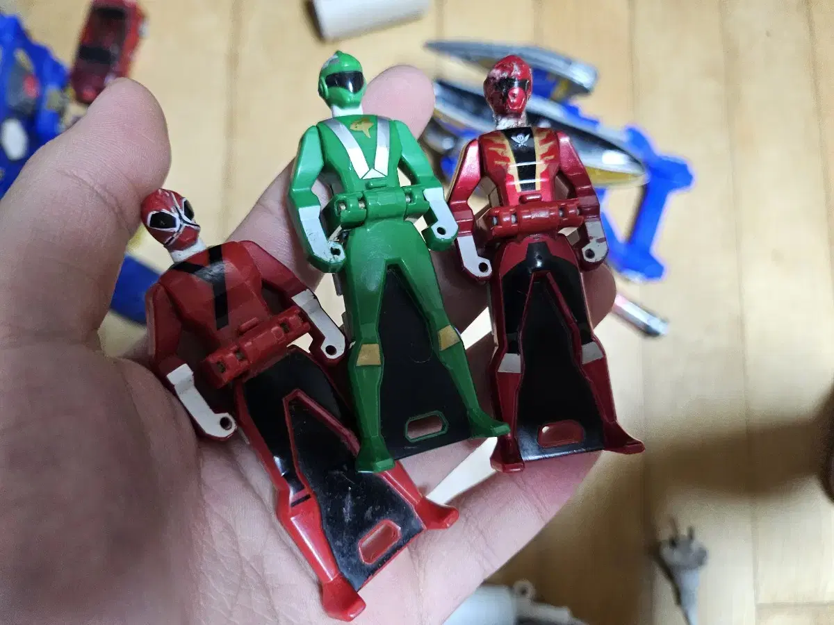 thumbnail-0
