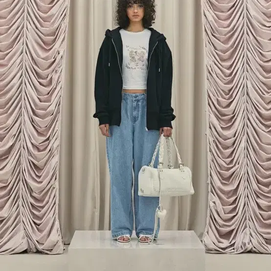 쓰리타임즈 balloon baggy jeans S사이즈