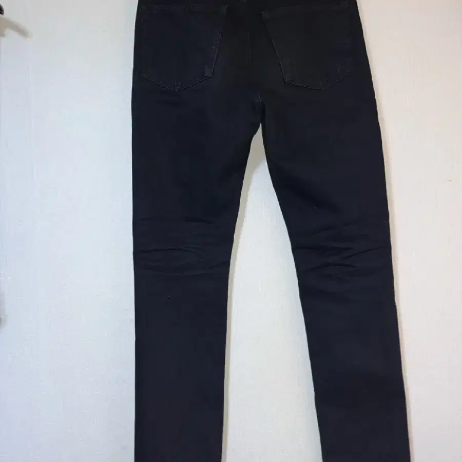 페이탈리즘 슬림 블랙진 ISK04-Usak Slim Straight