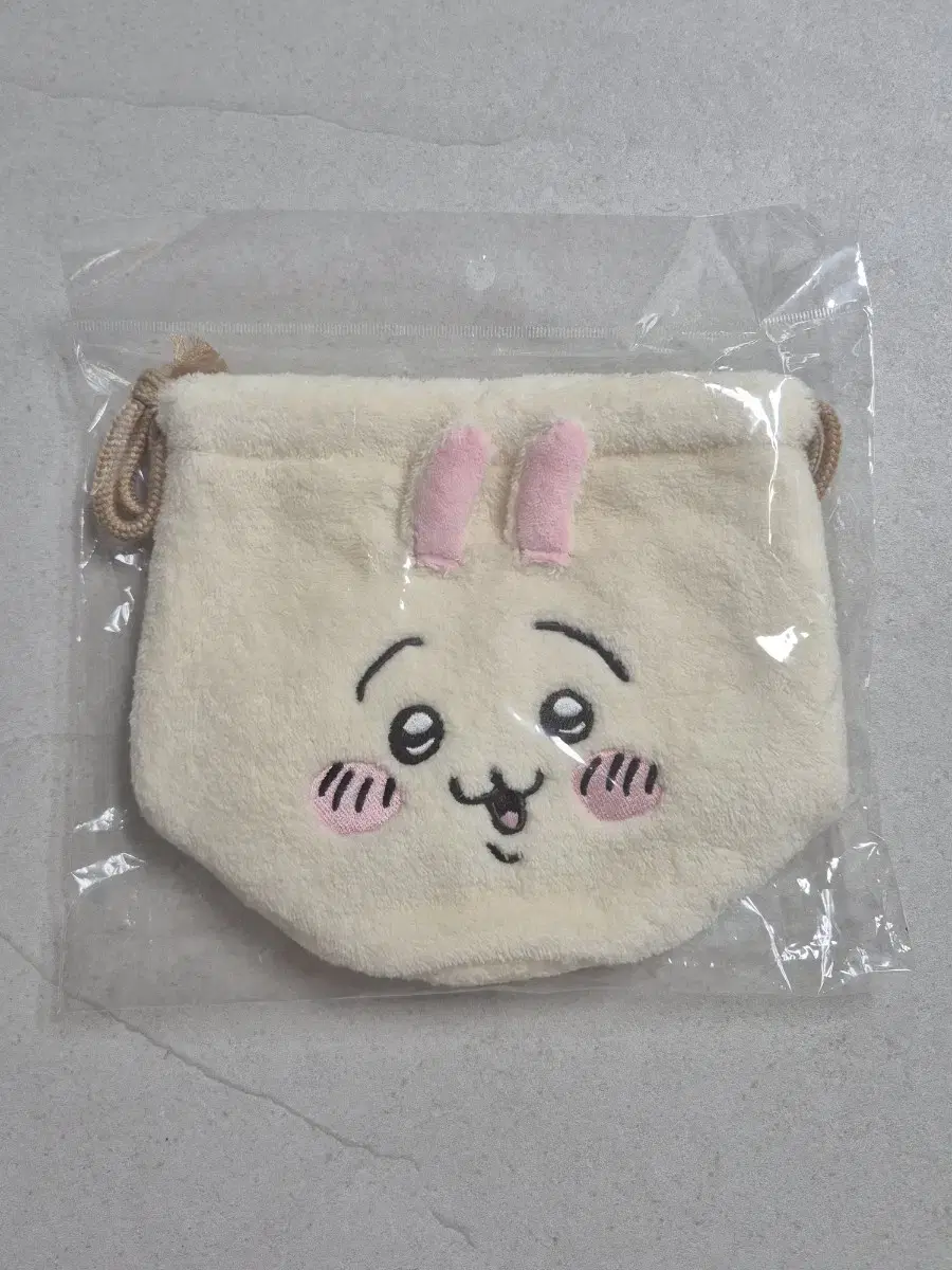 (Genuine) Usagi pouch