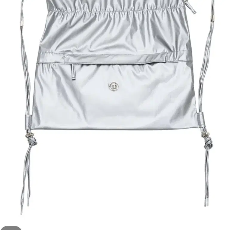 damp GLOSSY STRING BACK PACK_SILVER