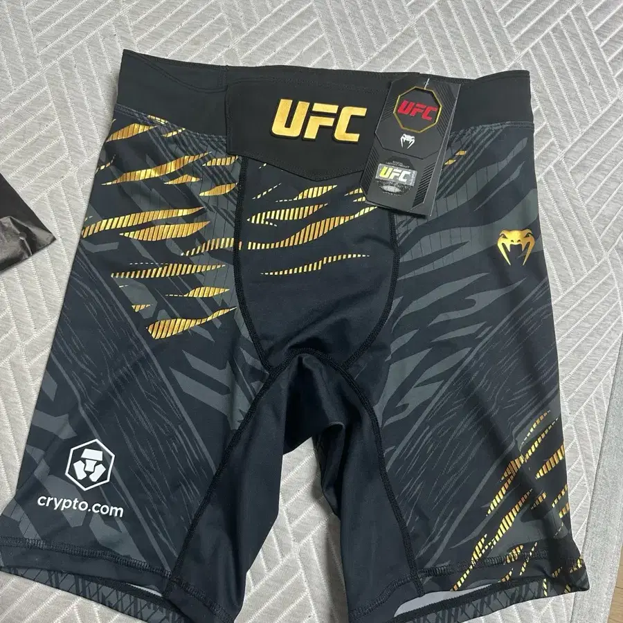 UFC 베놈 타이즈