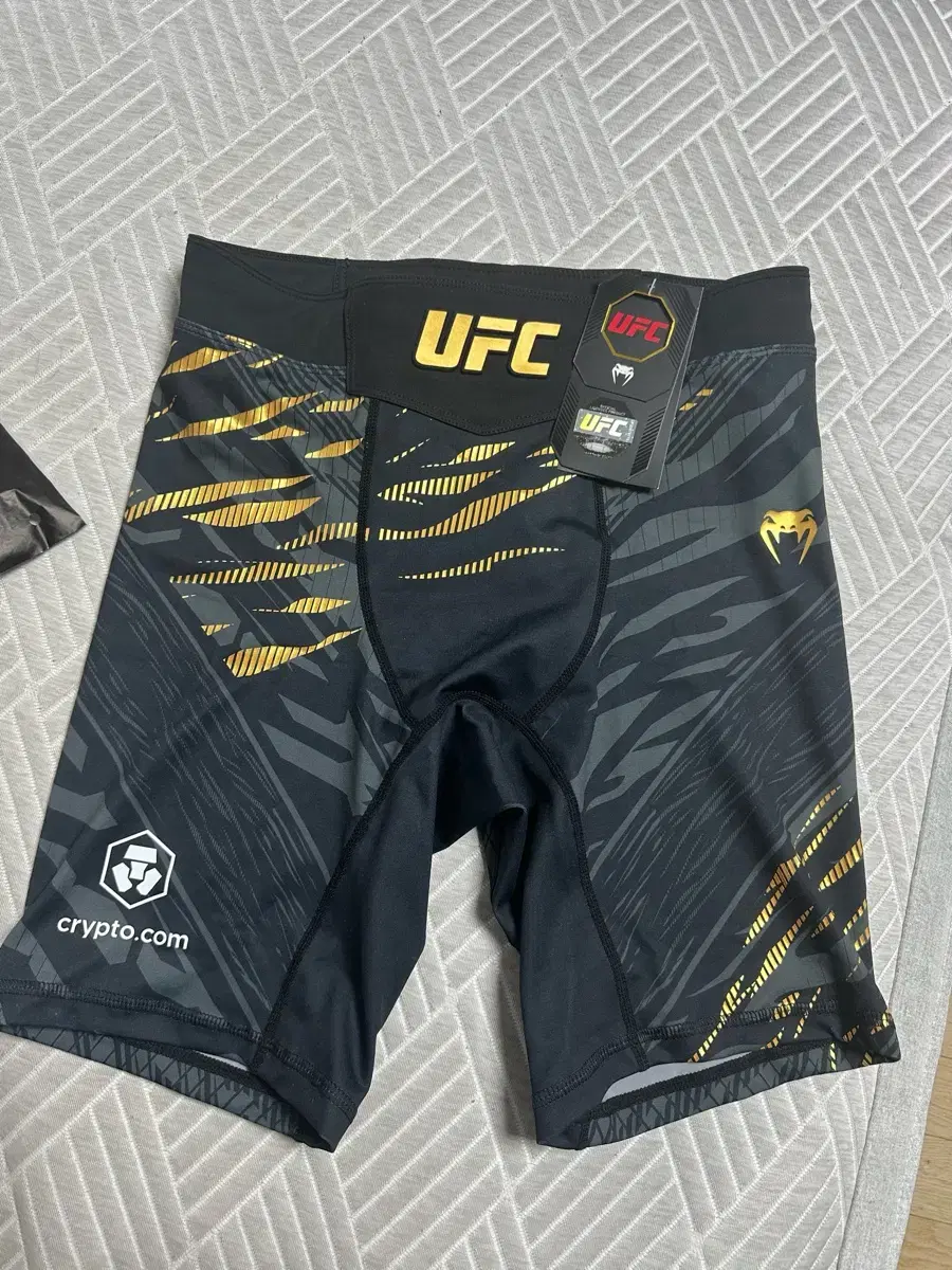 UFC 베놈 타이즈