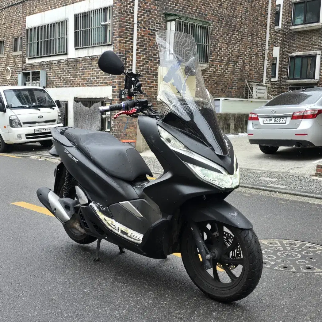 20년식 더뉴 PCX125 팝니다