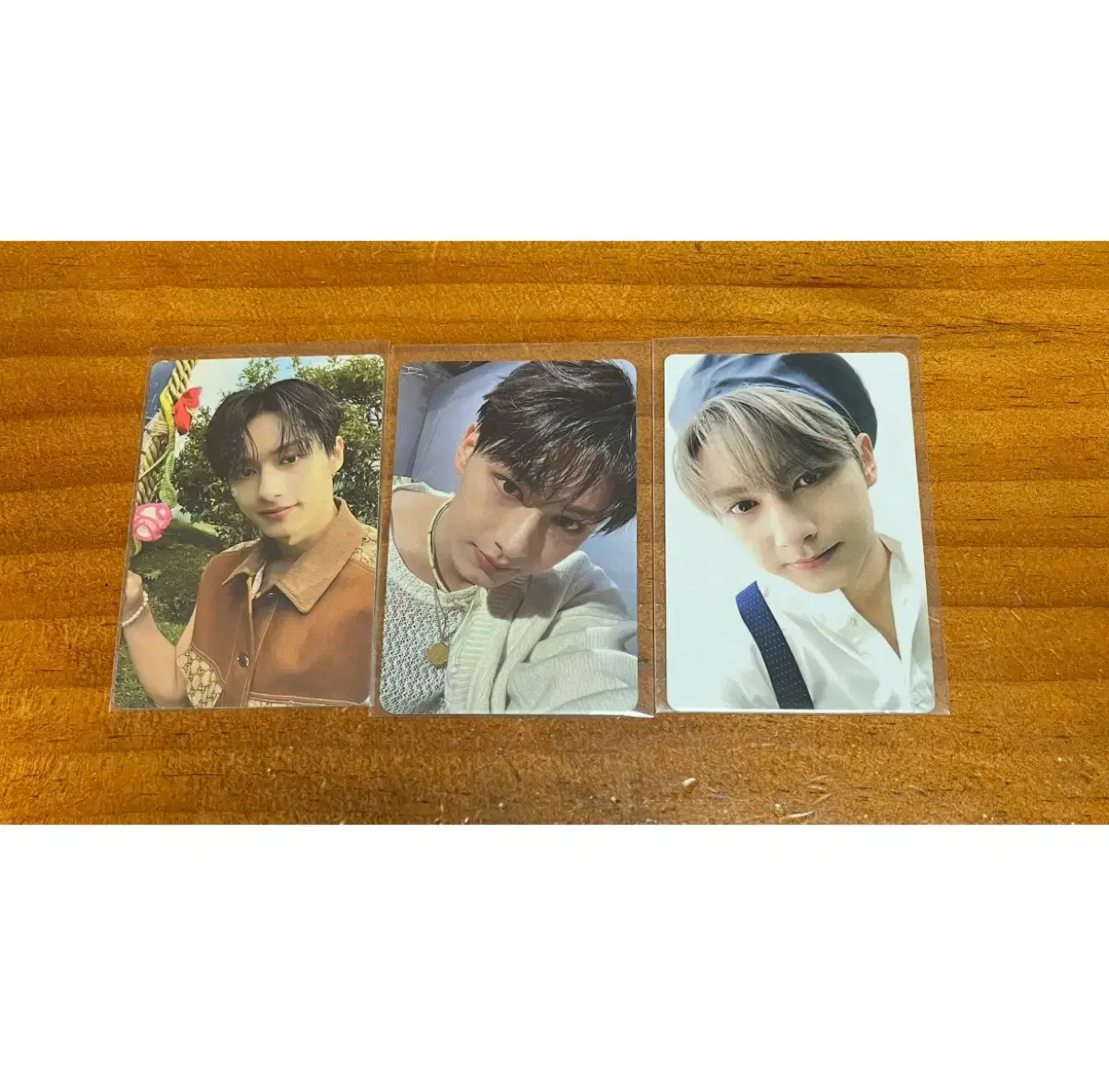 세븐틴 준 (문준휘) 포카 (하나에 1000원)