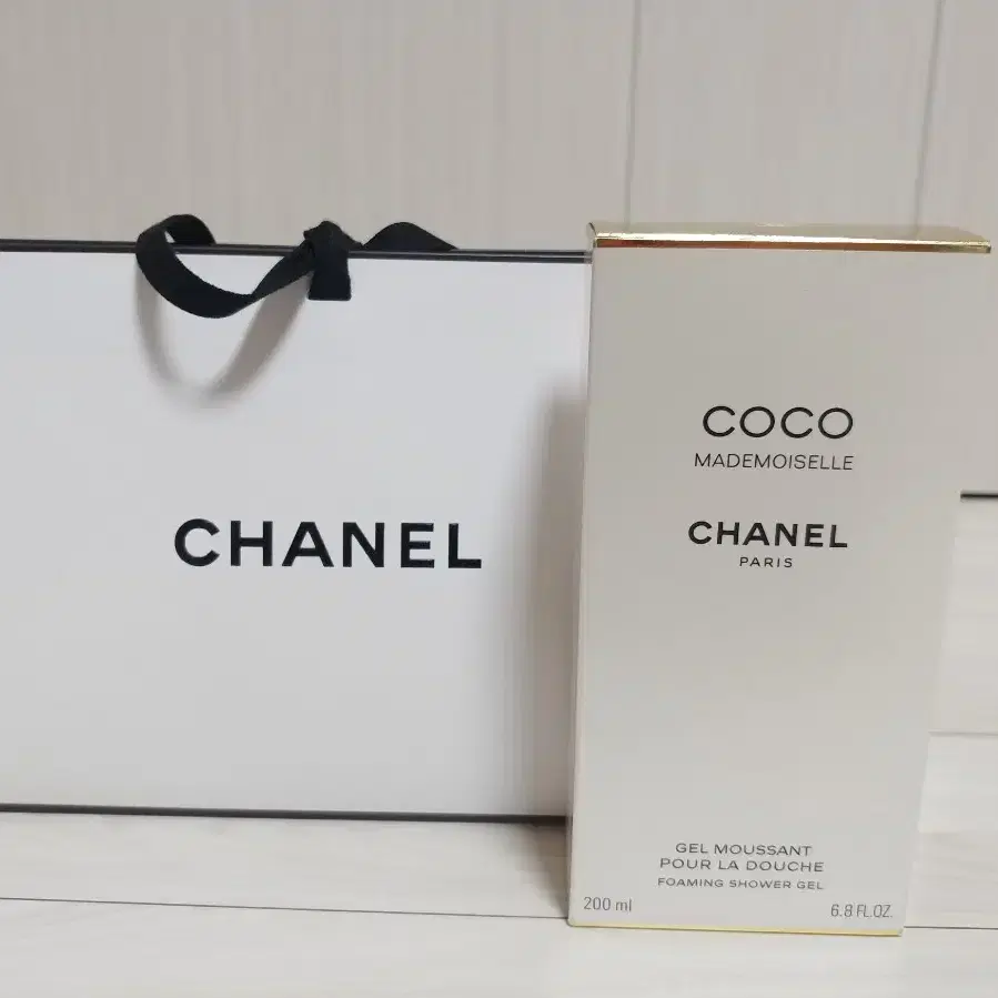 CHANEL 샤넬코코 마드모아젤 샤워젤 200ml (미개봉)