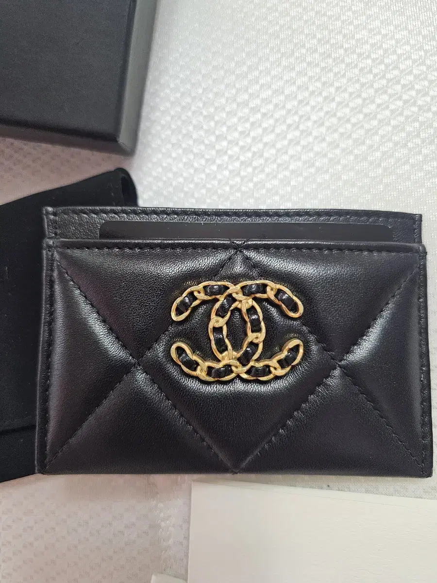 Chanel AP1167 Lambskin kard wallet