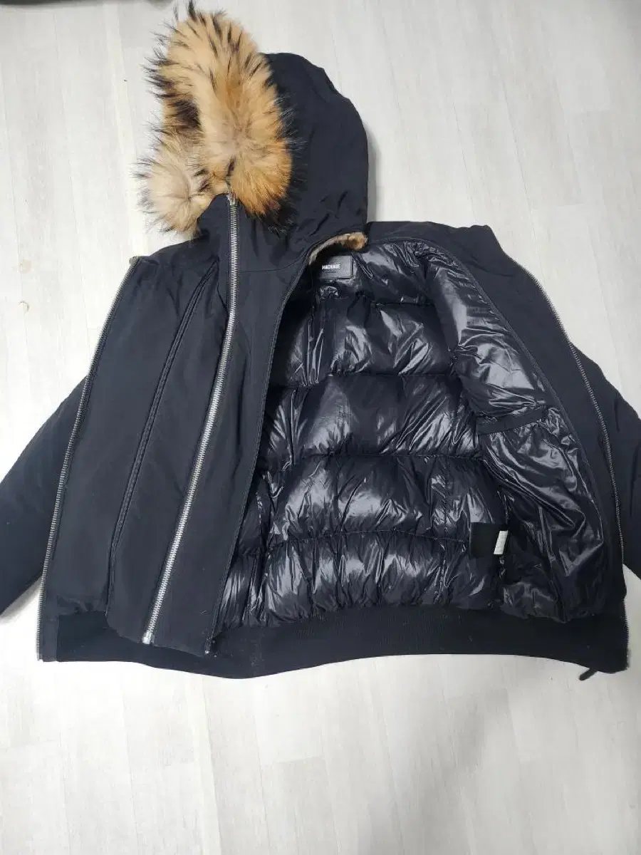 McKAY 38 Dixon's Padded Jacket