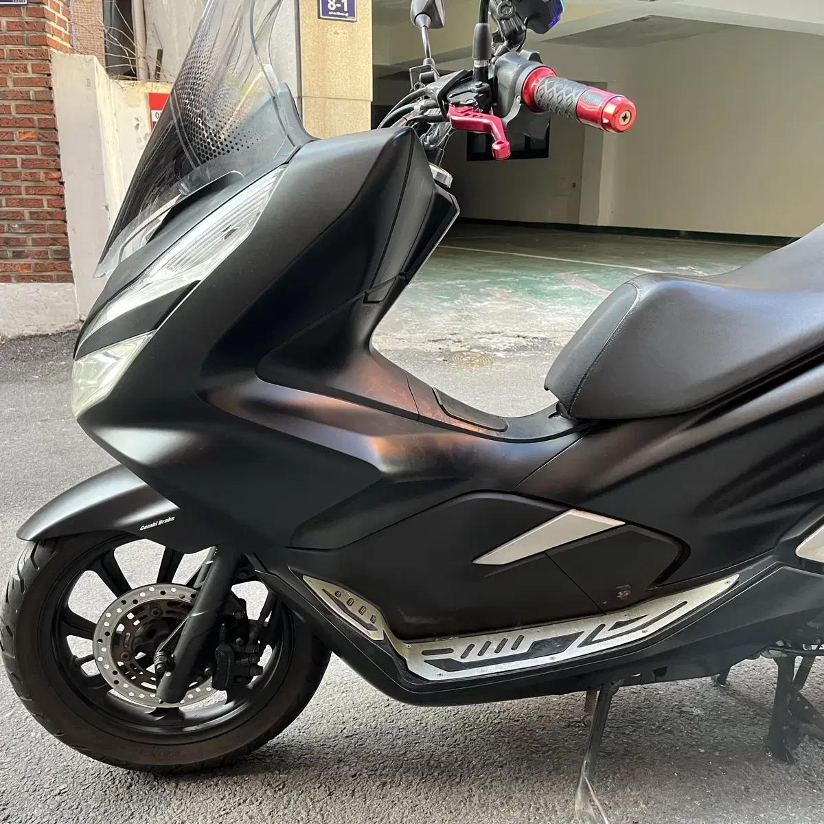 pcx125 팝니다