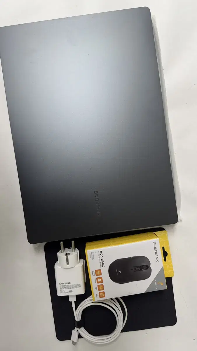 갤럭시북3 프로 16인치 i5-1340p 16GB 256GB (NT960