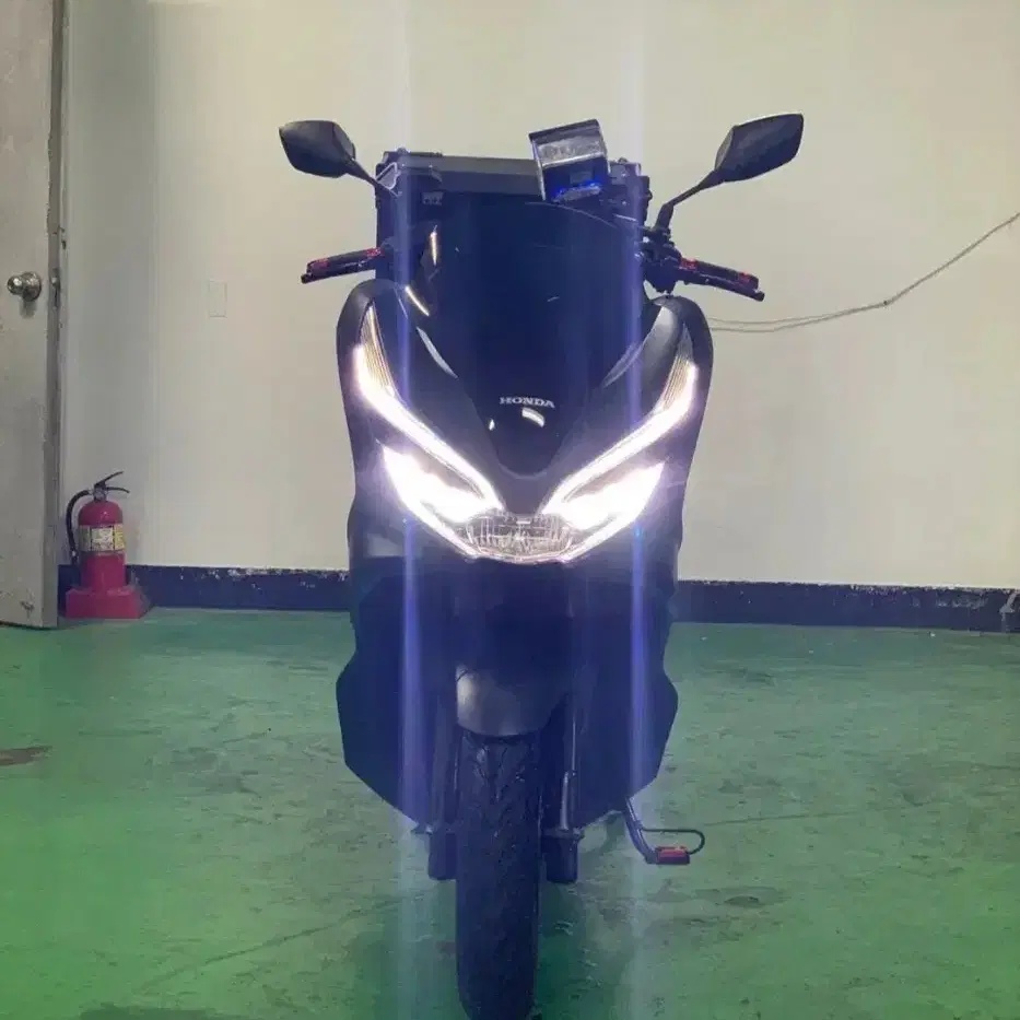 PCX125 더뉴 20년식 4만 기본 배달셋팅 컨디션 양호 급매땡처리