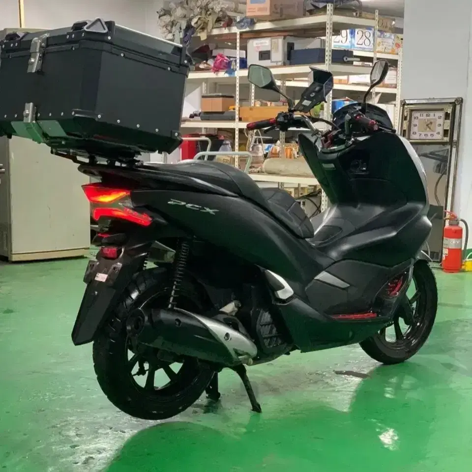 PCX125 더뉴 20년식 4만 기본 배달셋팅 컨디션 양호 급매땡처리