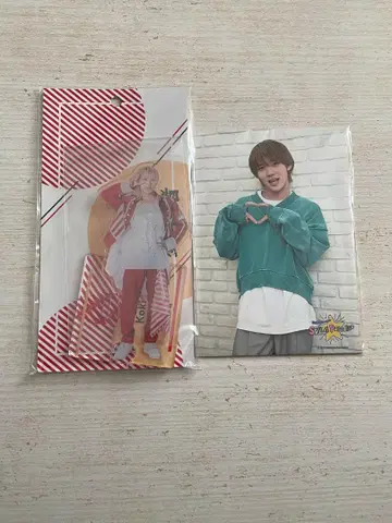 쿠로다 미쓰키 아크릴 스탠드와 포토 카드 세트