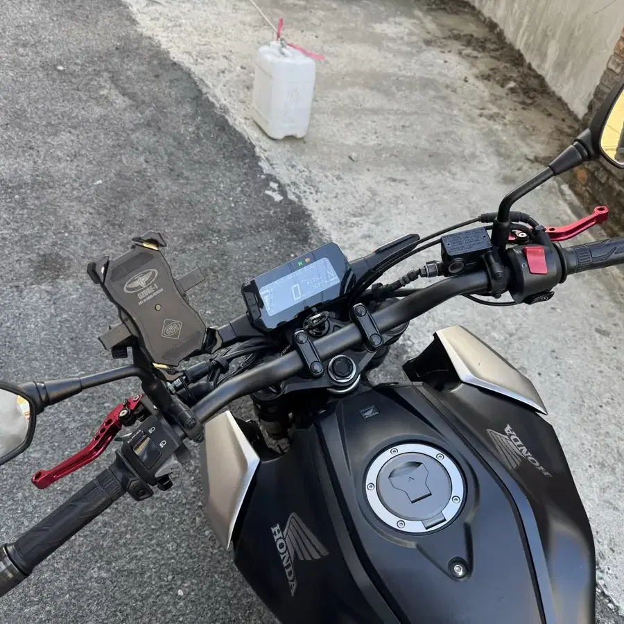 혼다 cb125r 22년식 65@@ 민트급차량