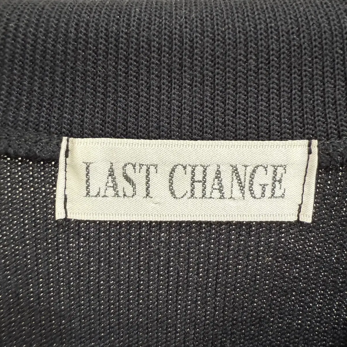 LAST CHANGE  블랙 티셔츠