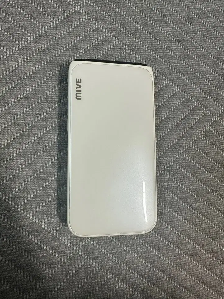 스타일폴더(M120) 32GB 화이트