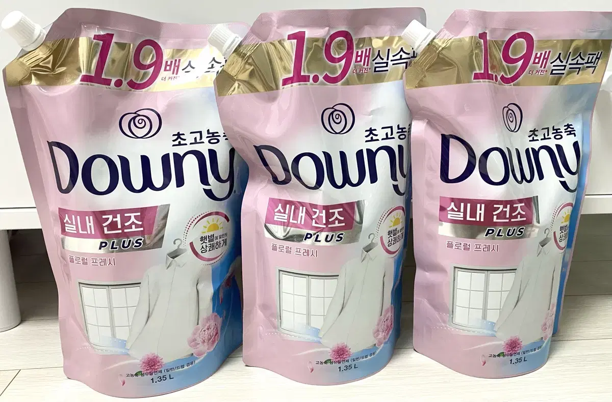 새상품. 다우니 실내건조 섬유유연제 플로럴프레시 1.35L 3개