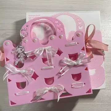 NewJeans 비치백 다니엘 데코 완료