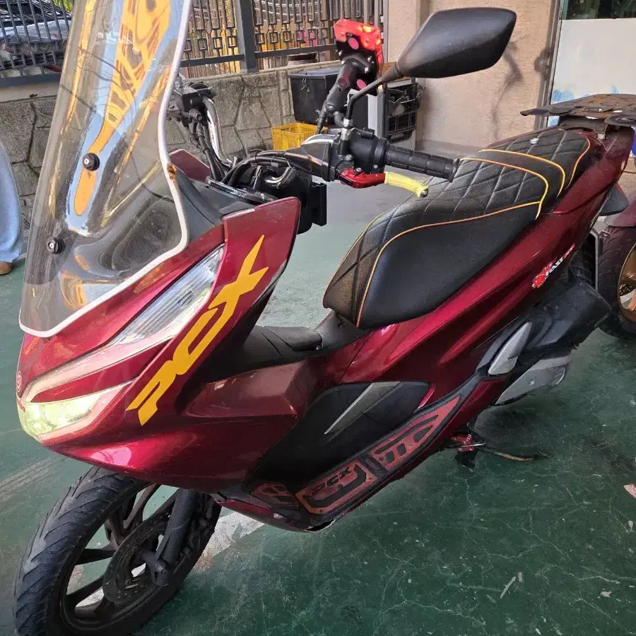 pcx125 nmax xmax 보이져 크루심 엔맥스