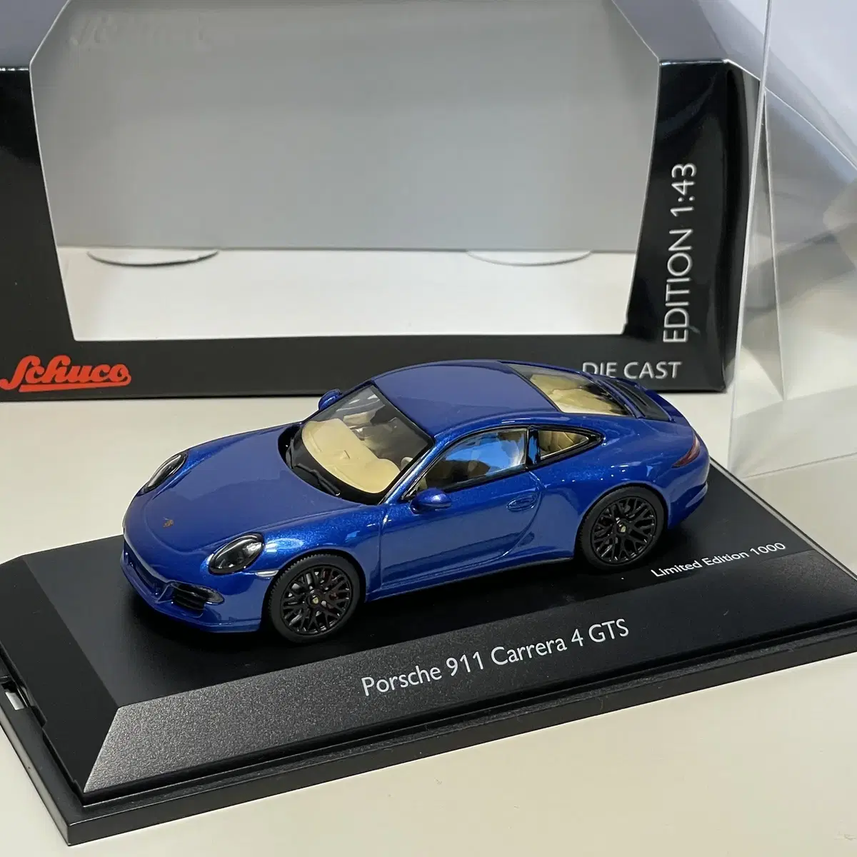 1/43 슈코 포르쉐 911 카레라 4 GTS 레어 다이캐스트