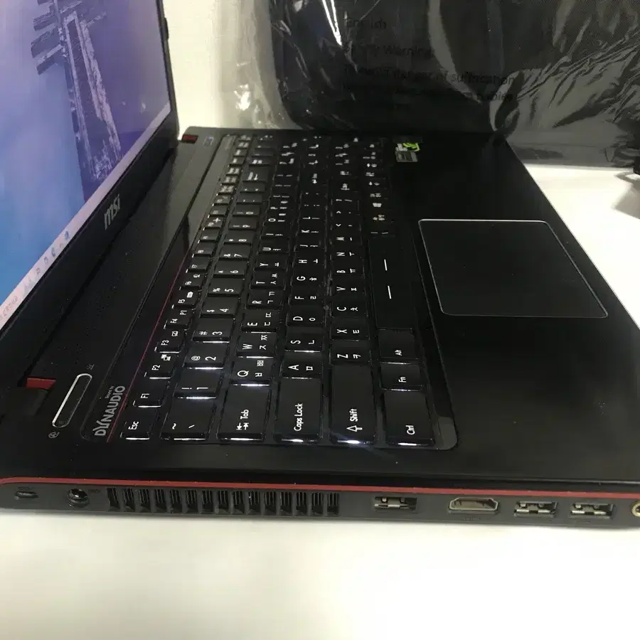 MSI 게이밍 노트북 I7 16G 512G GTX850M 15.6