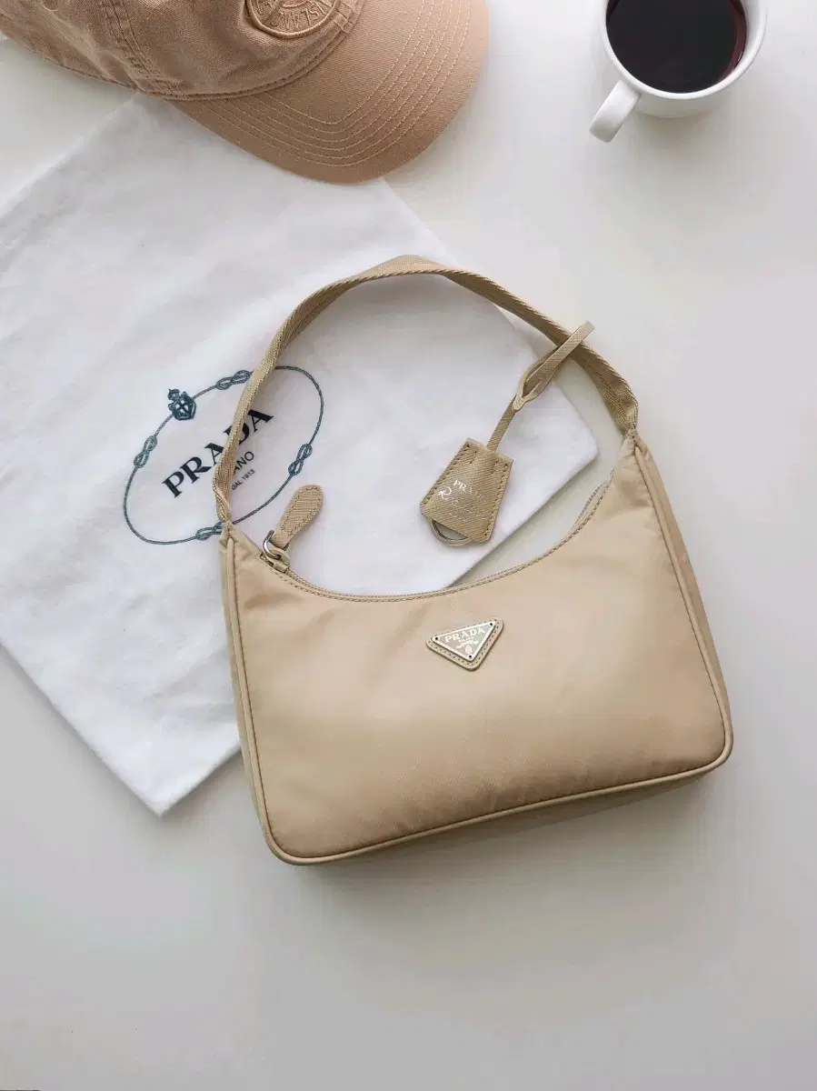 Prada RINASCENTI 2000 RinaLon Mini Bag Hobo Bag (Desert Beige/Internal Chip)