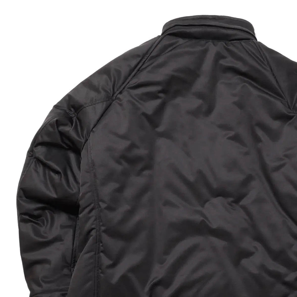 논네이티브 Primaloft Puffer Jacket