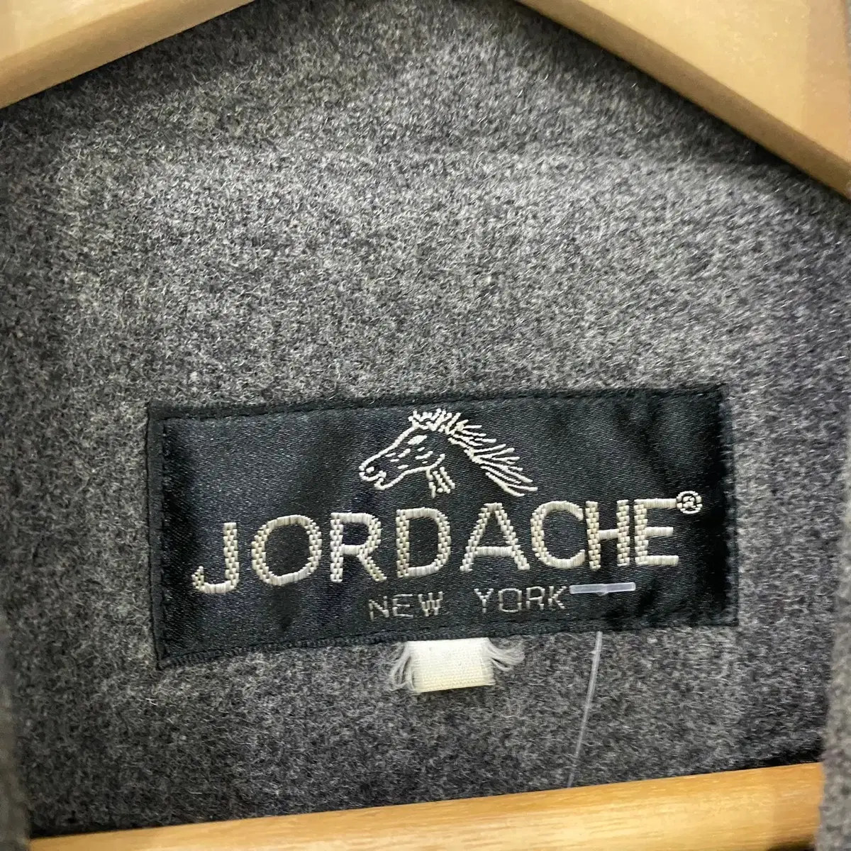 5223. JORDACHE 모직 코트