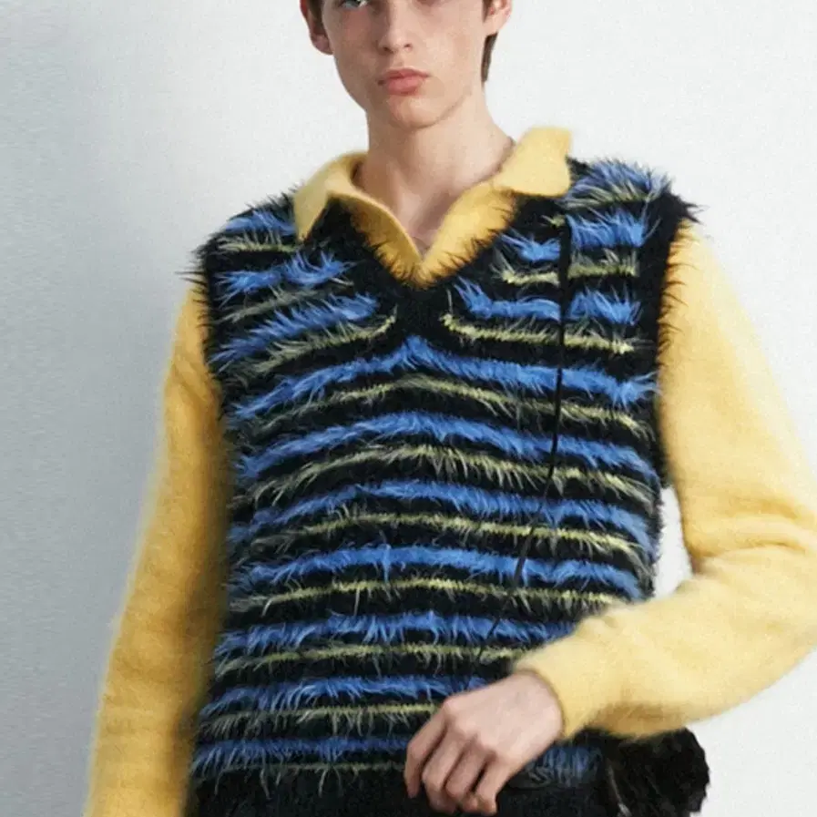 L)문선 UNISEX,Danke Hairy Stripe Knit Vest