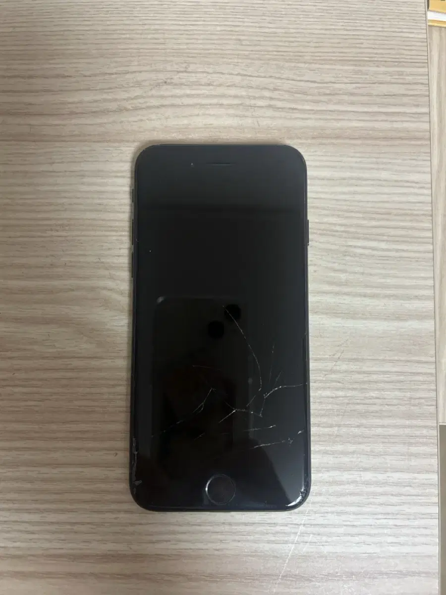 (Quick sale) iPhone 7