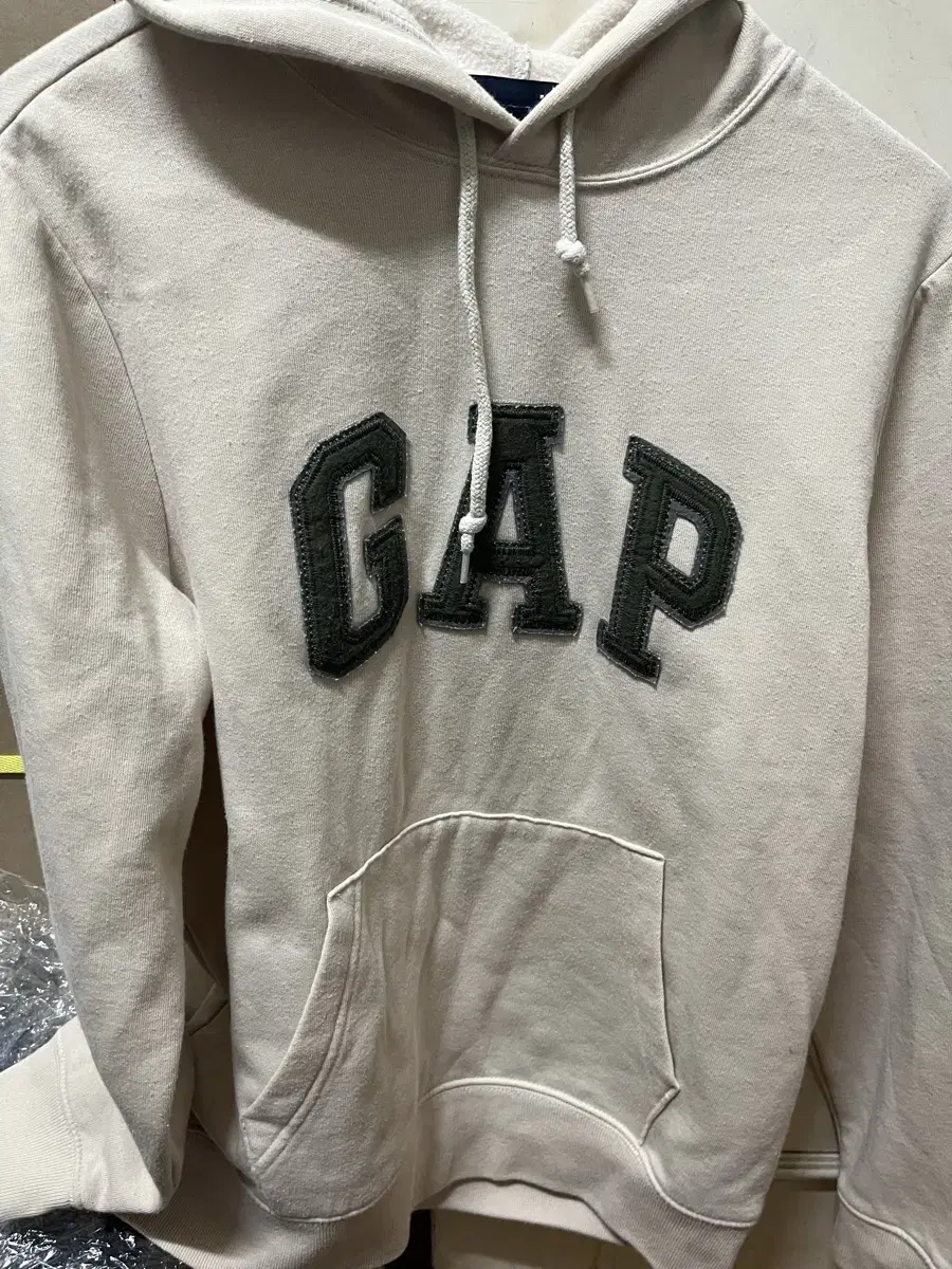 gap 후드티 카키 베이지