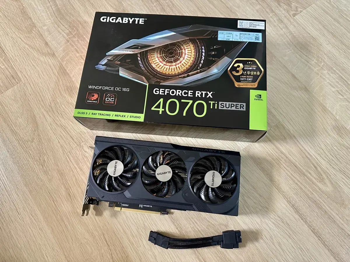 RTX 4070 Ti SUPER WINDFORCE OC D6X 16GB