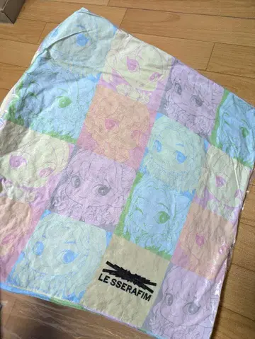 LE SSERAFIM 복권 A상 E상 쿠션 르세라핌