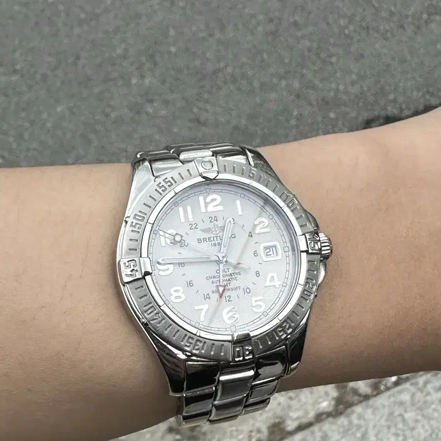 브라이틀링 콜트 gmt