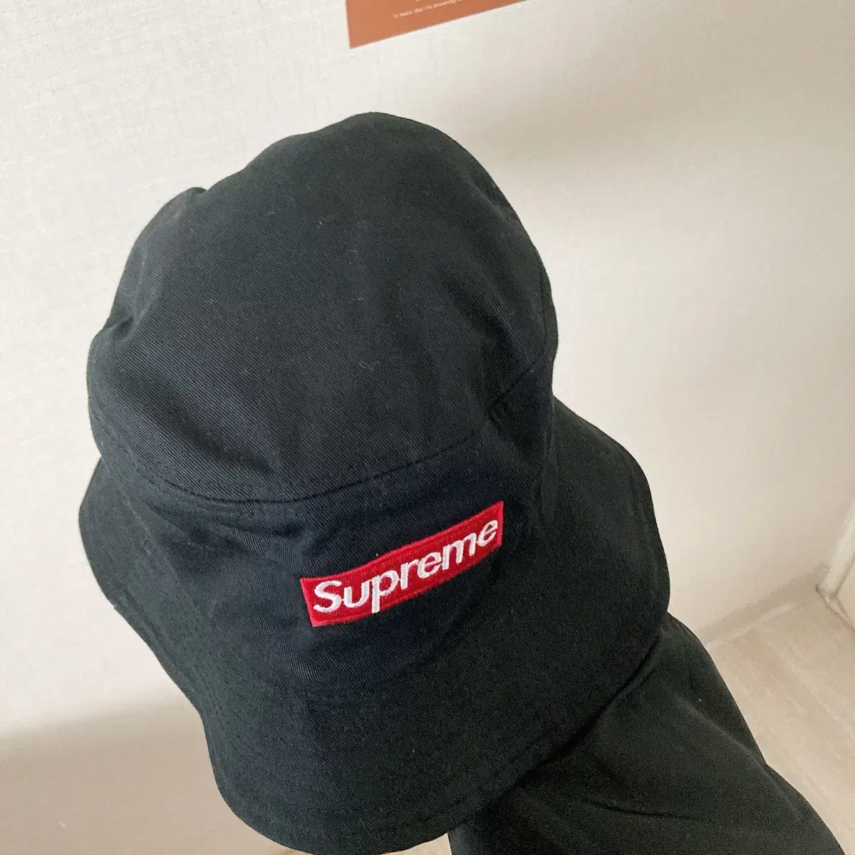 Supreme 버킷햇