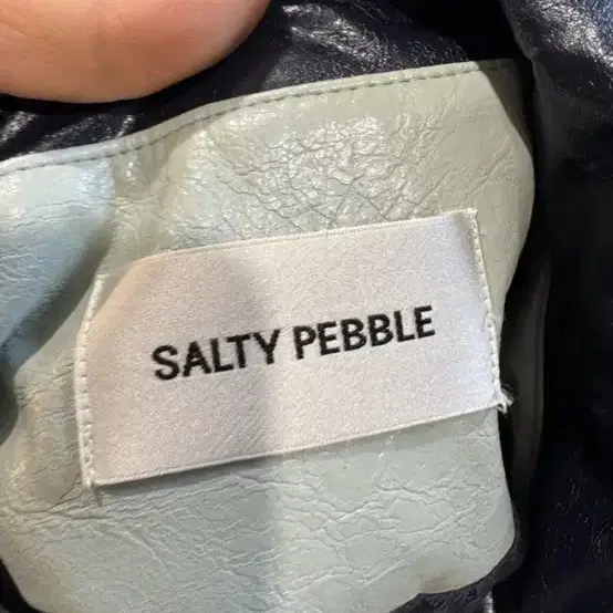 Salty pebble 솔티페블 레더 프린지 자켓 새상품