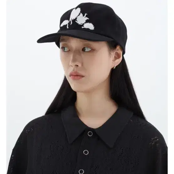 아노니모아노니마 플라워 캡 블랙 Flower embroidered Cap