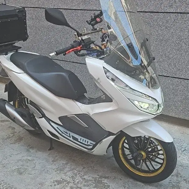 PCX125