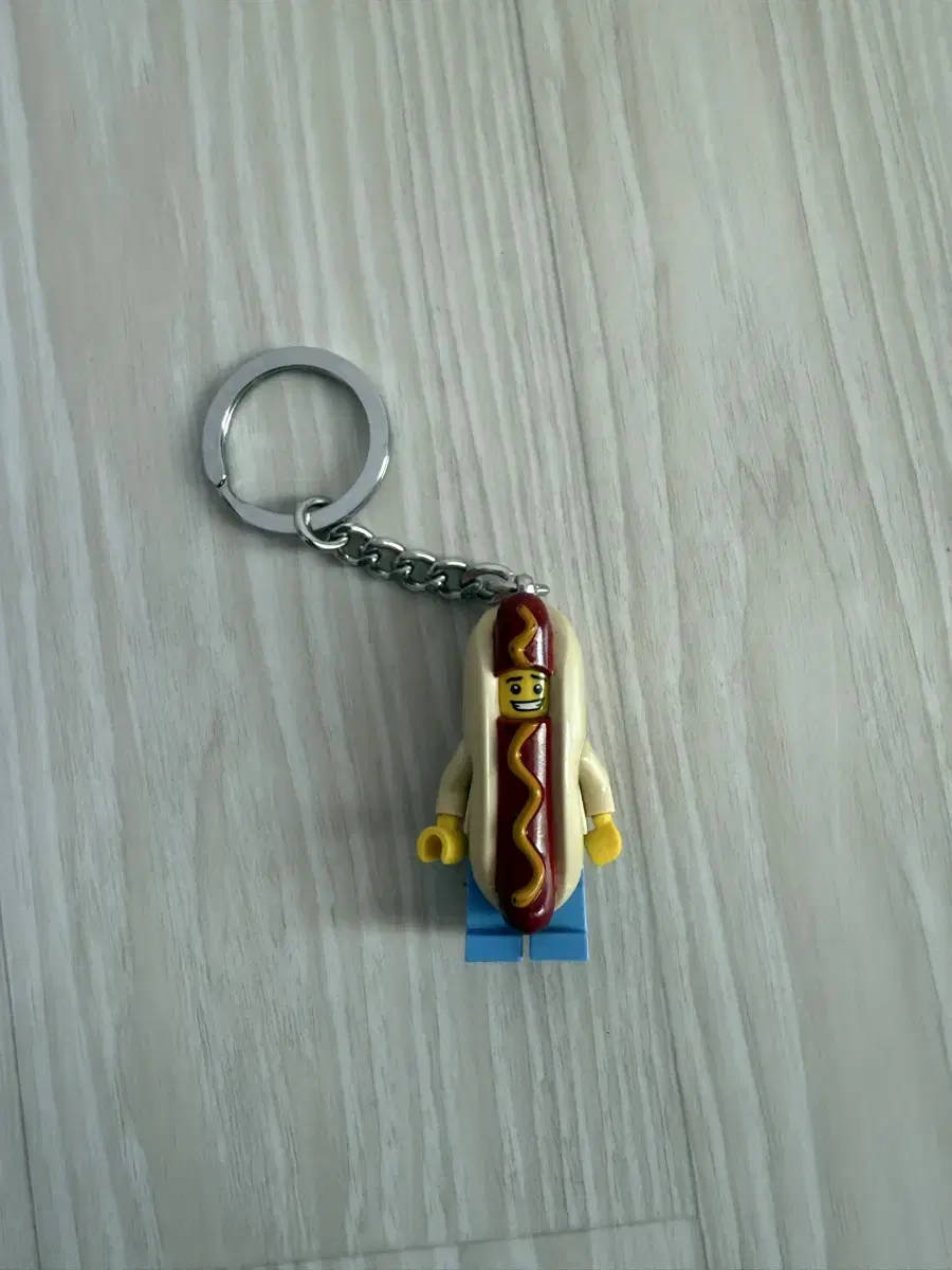 LEGO Hot Dog Keyring 10,000 PAM